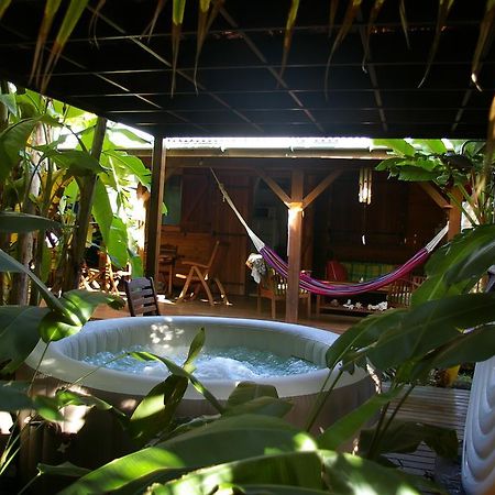 Kaz Creole Aventure Tropicale Insolite, Fibre, Jardin Et Jacuzzi Prives Сен Франсоа Екстериор снимка