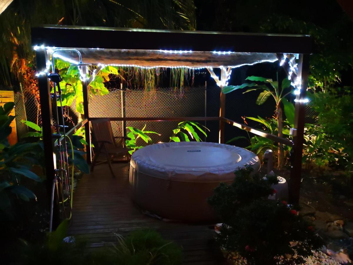 Kaz Creole Aventure Tropicale Insolite, Fibre, Jardin Et Jacuzzi Prives Сен Франсоа Екстериор снимка