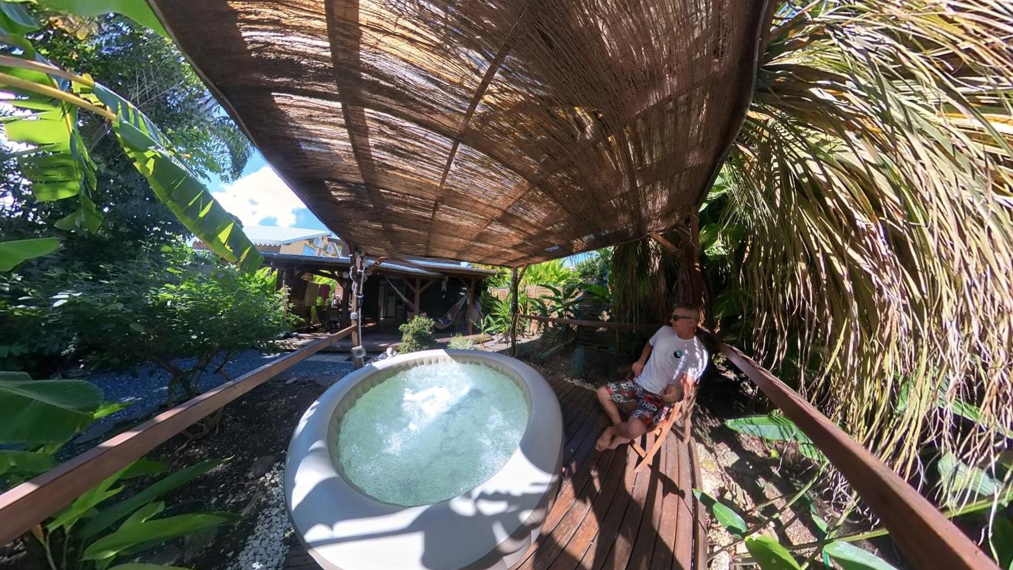 Kaz Creole Aventure Tropicale Insolite, Fibre, Jardin Et Jacuzzi Prives Сен Франсоа Екстериор снимка
