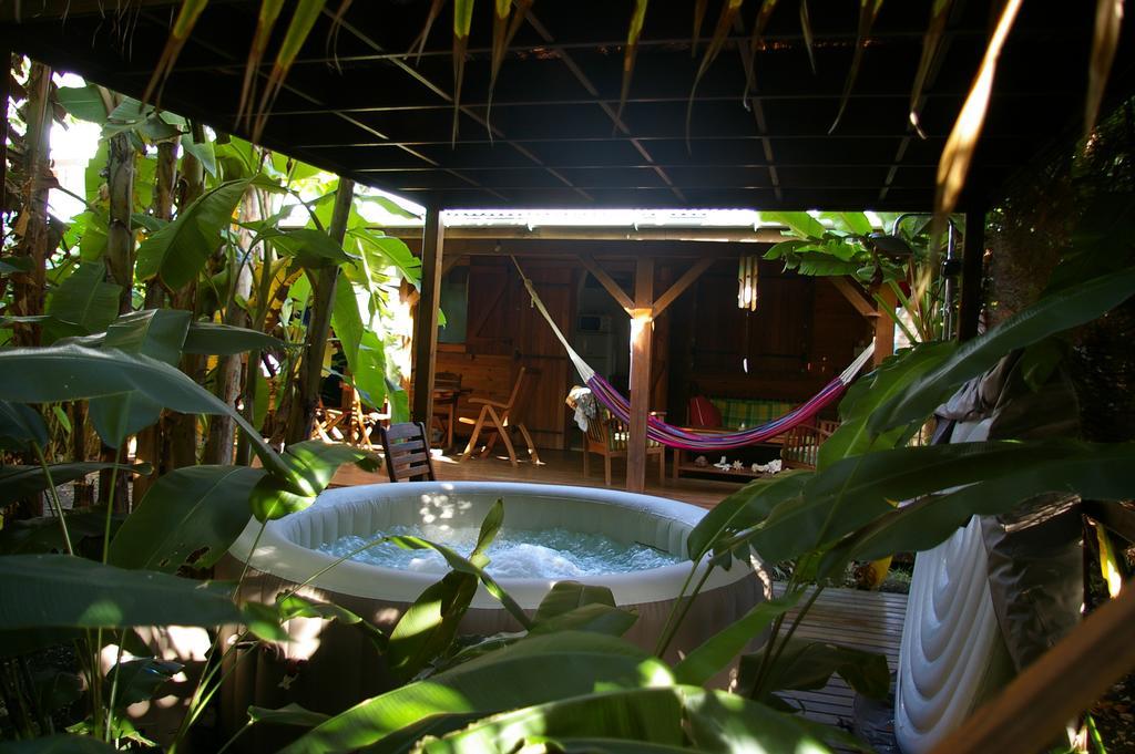 Kaz Creole Aventure Tropicale Insolite, Fibre, Jardin Et Jacuzzi Prives Сен Франсоа Екстериор снимка